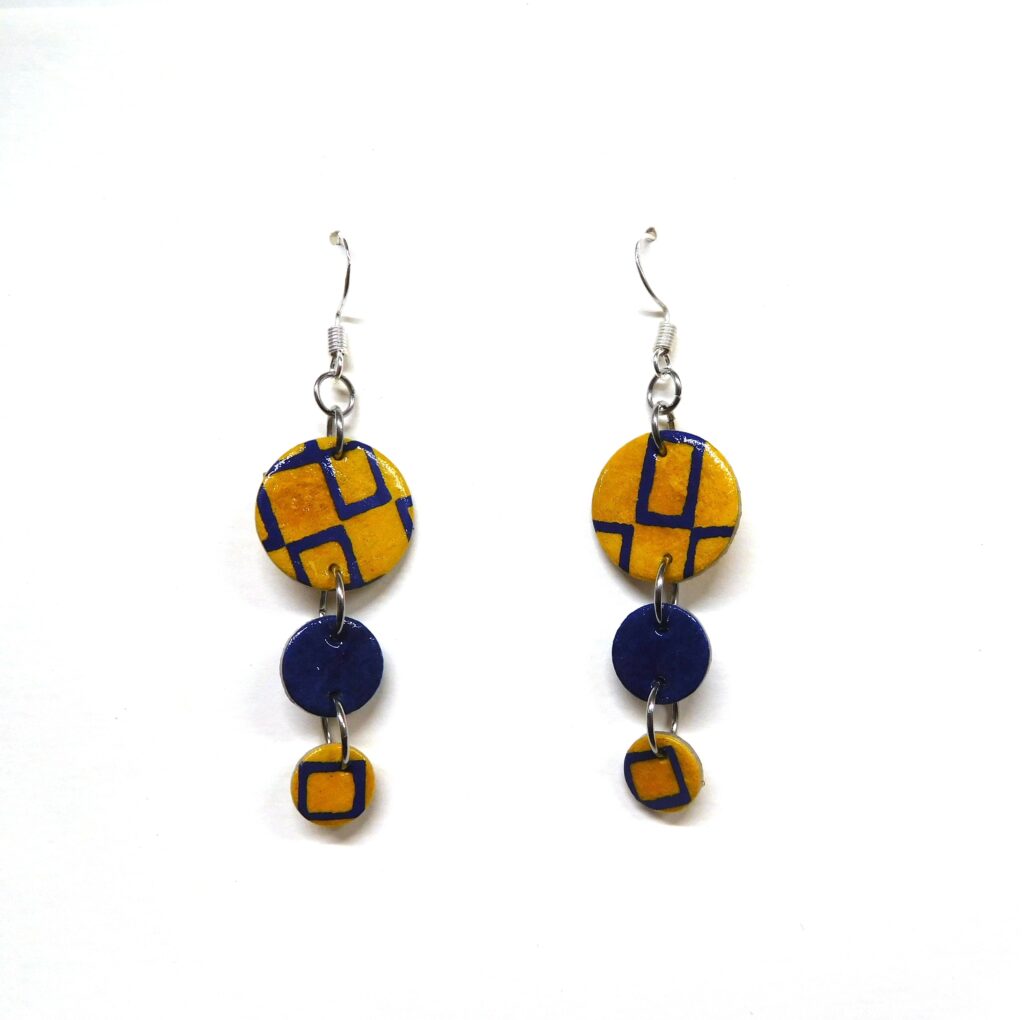 Boucles d'oreille en carton - Grappe - Jaune et petits carrés bleus - Argent 925
