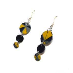 Boucles d'oreille en carton - Grappe - Bleu Jaune Géo - Argent 925 – Image 3