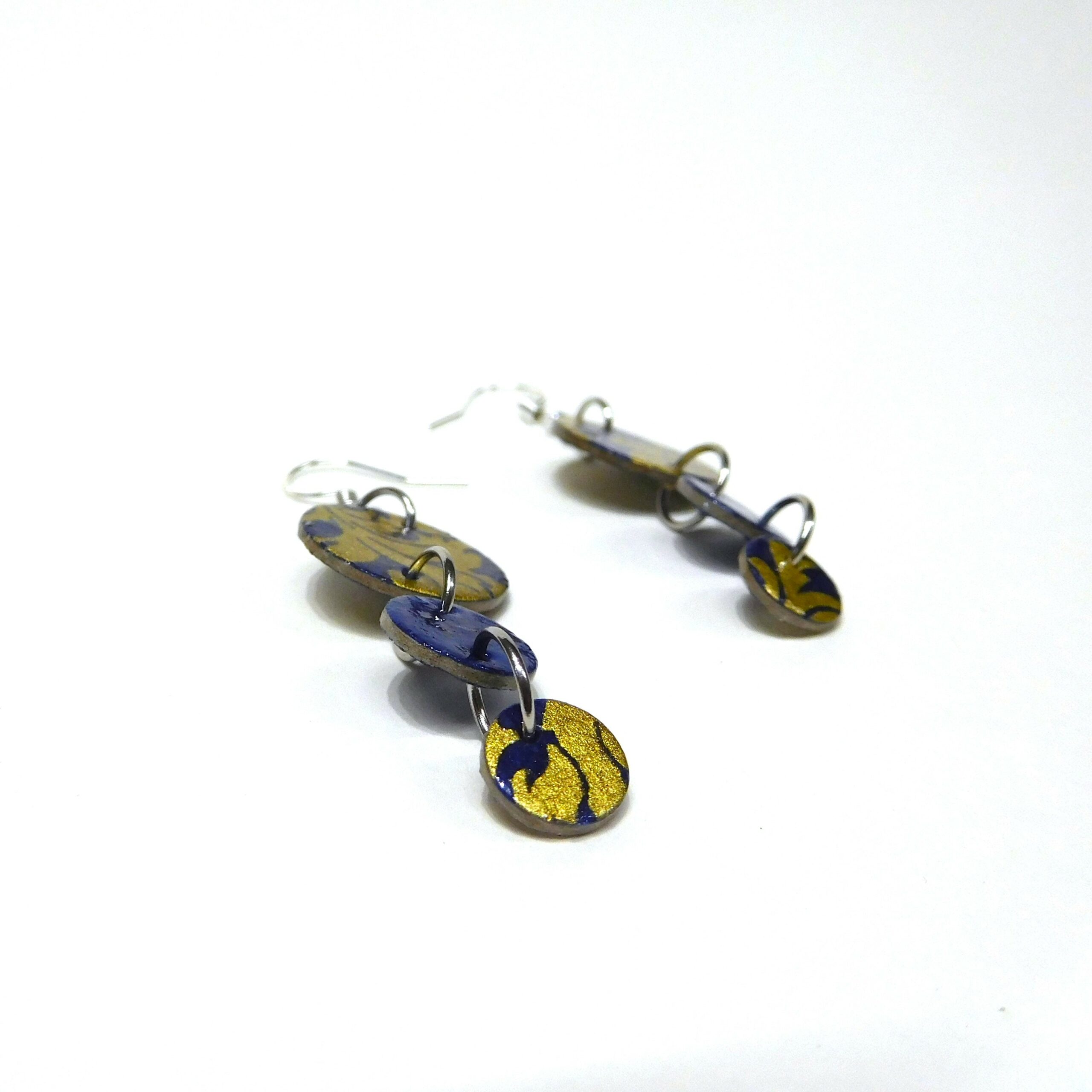 Boucles d'oreille en carton - Grappe - Or Bleu Baroque - Argent 925 – Image 5