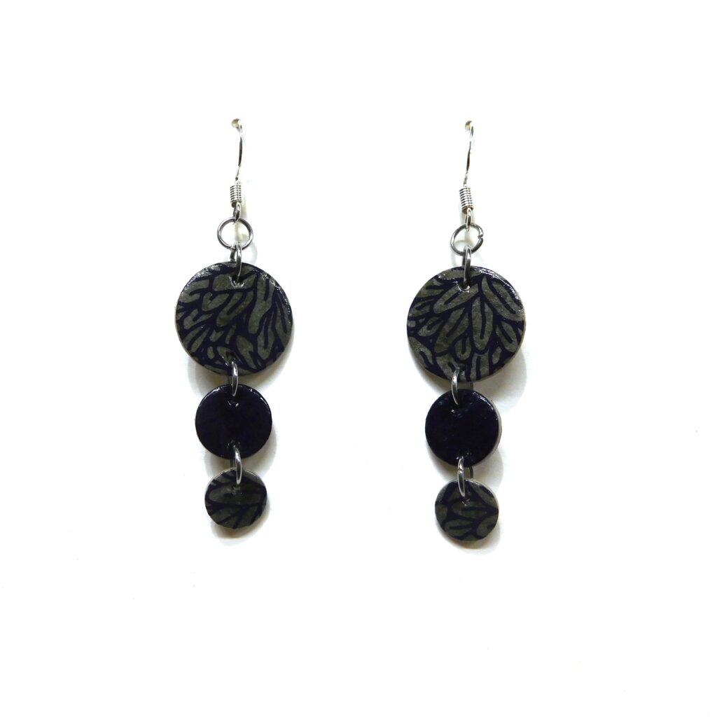 Boucles d'oreille en carton - Grappe - Feuilles Bleu Marine - Argent 925