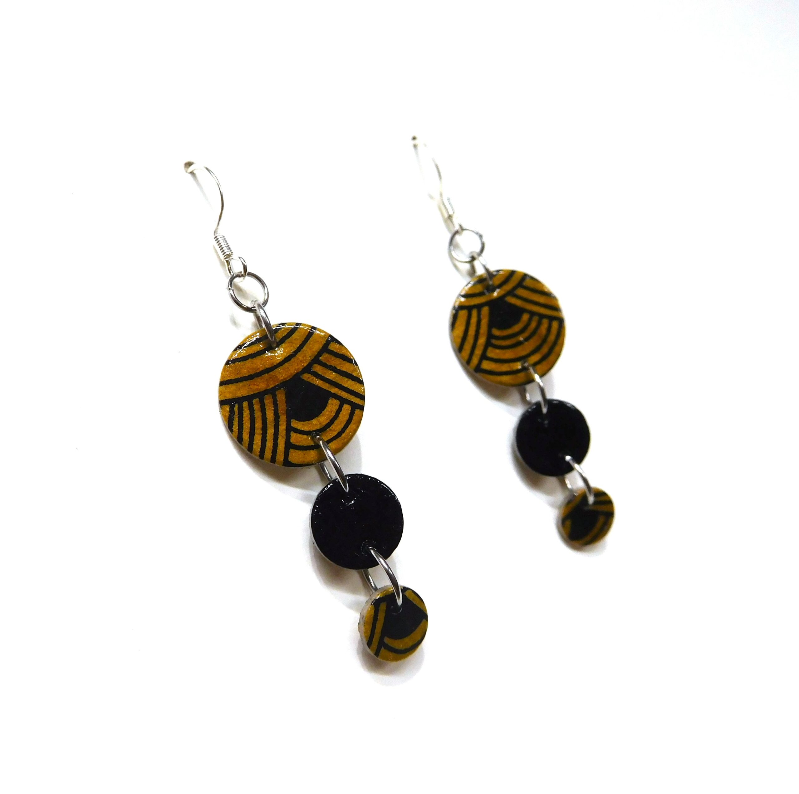 Boucles d'oreille en carton - Grappe - Marron Nœuds/Noir - Argent 925 – Image 3
