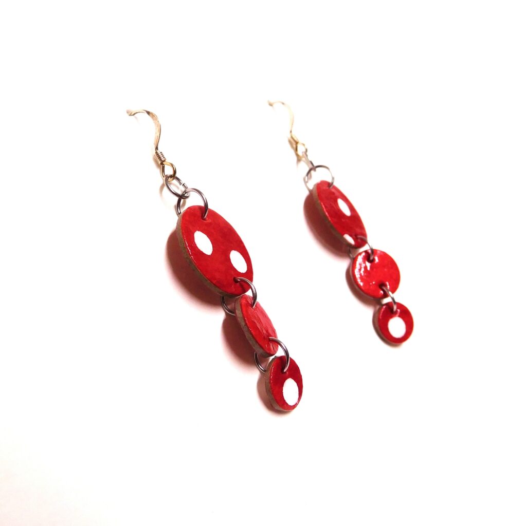 Boucles d'oreille en carton - Grappe - Rouge à Pois Blancs - Argent 925