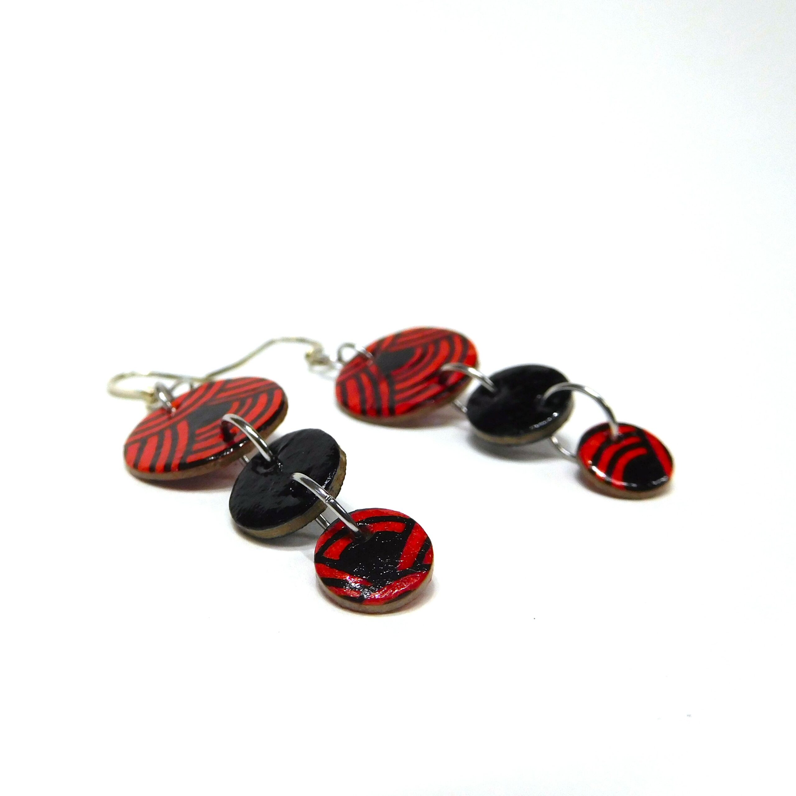Boucles d'oreille en carton - Grappe - Rouge Nœuds/Noir - Argent 925 – Image 4