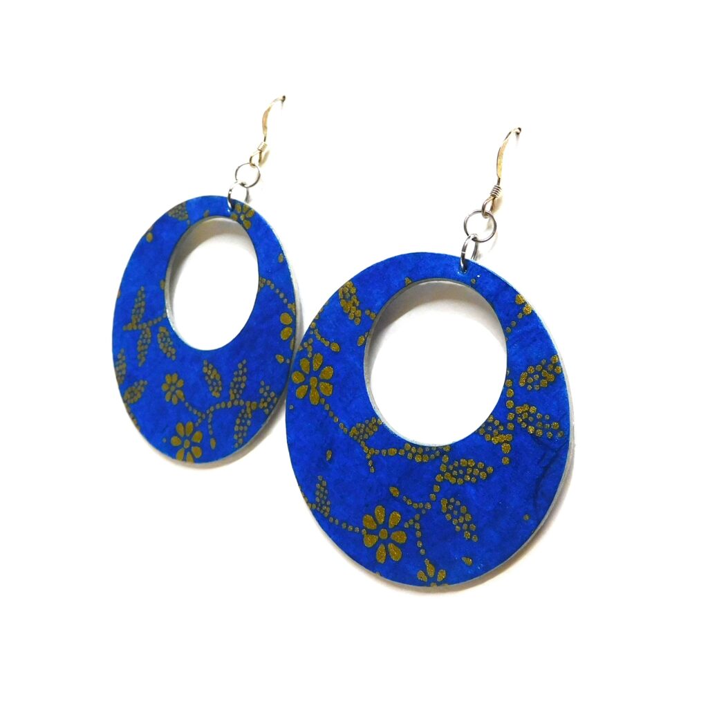 Boucles d'oreille en carton - Grandes Créoles - Bleu Fleurs Or - Argent 925