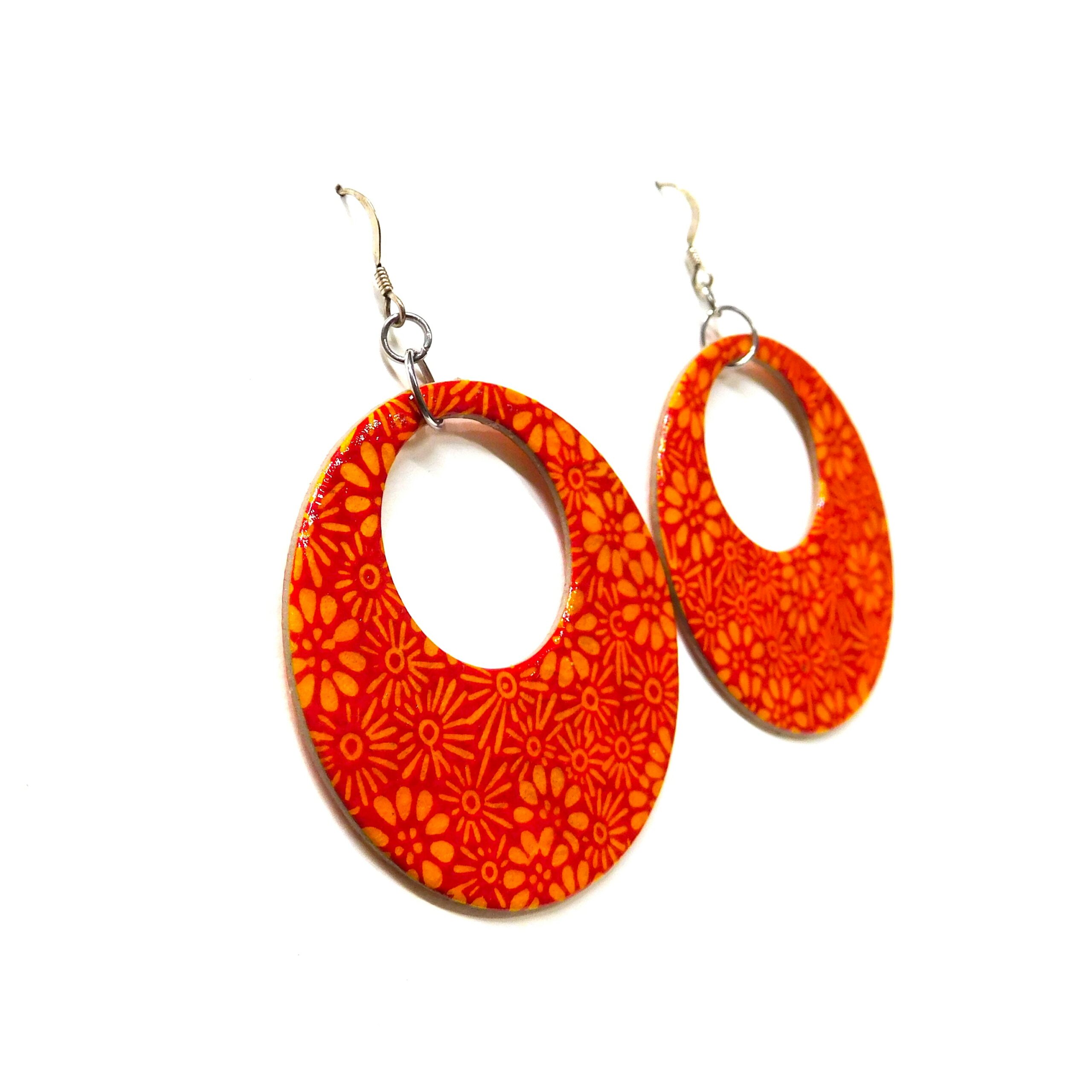 Boucles d'oreille en carton - Grandes Créoles - Fleurs Orange - Argent 925 – Image 3