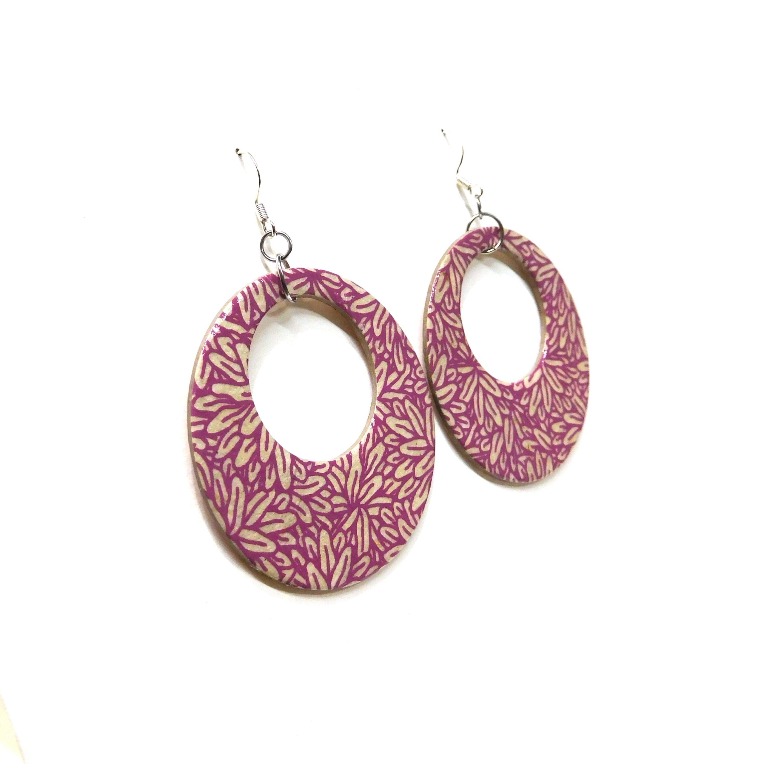 Boucles d'oreille en carton - Grandes Créoles - Feuilles Mauves - Argent 925 – Image 3