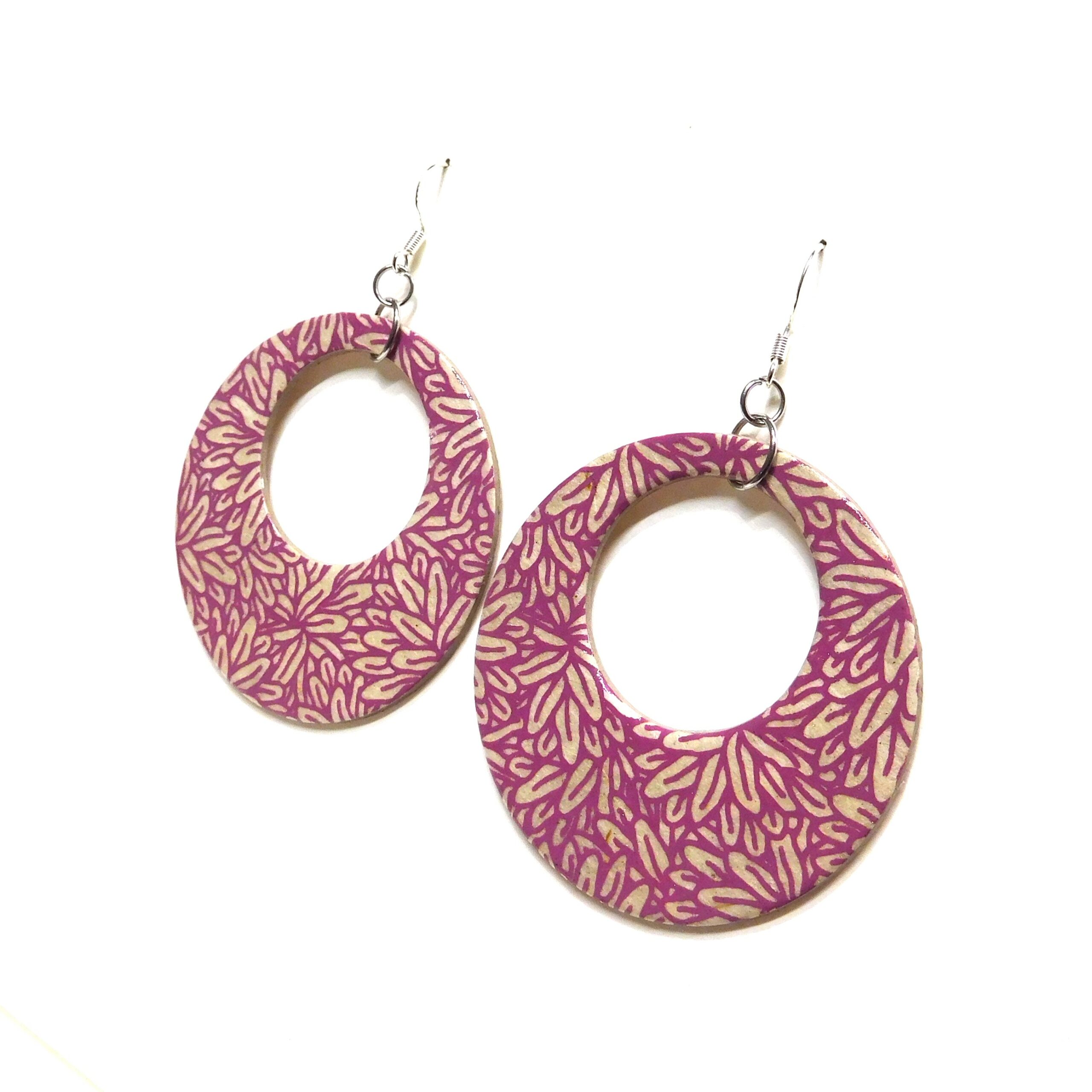 Boucles d'oreille en carton - Grandes Créoles - Feuilles Mauves - Argent 925 – Image 2