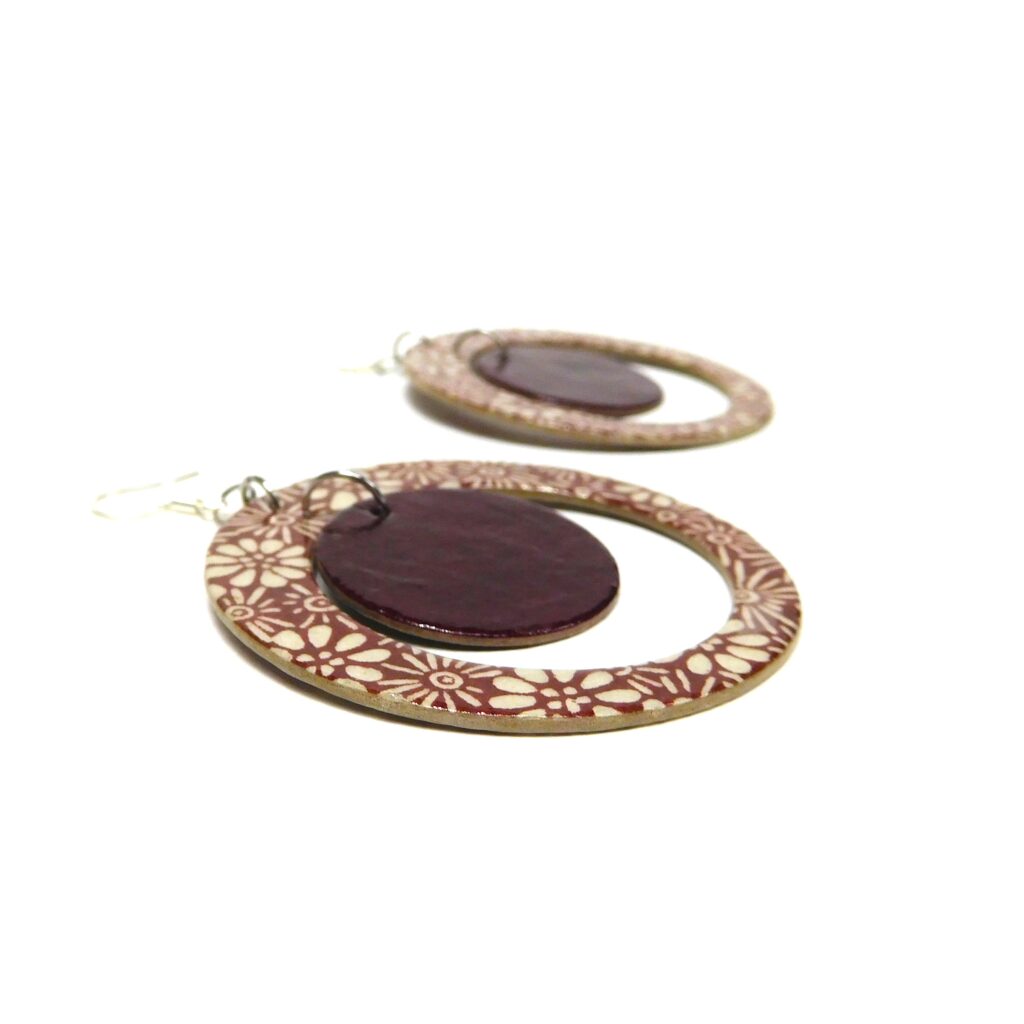 Boucles d'oreille en carton - "Grandes créoles plus une" - Fleurs Bordeaux/Bordeaux - Argent 925