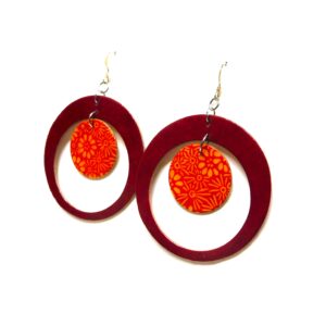Boucles d'oreille en carton - "Grandes créoles plus une" - Rouge Carmin/Fleurs orange - Argent 925 – Image 2