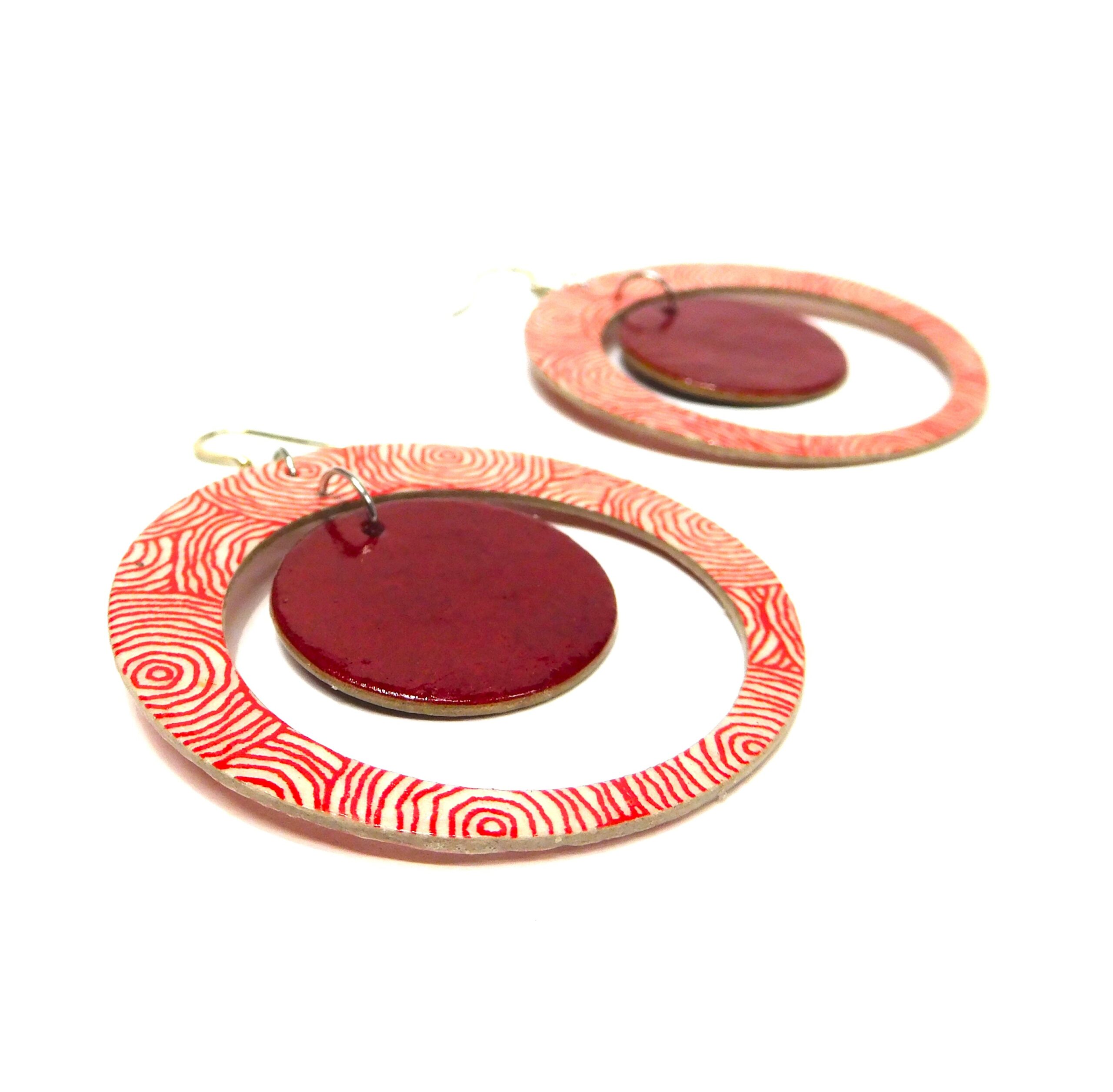 Boucles d'oreille en carton - "Grandes créoles plus une" - Rondorouge/Rouge Carmin - Argent 925 – Image 5